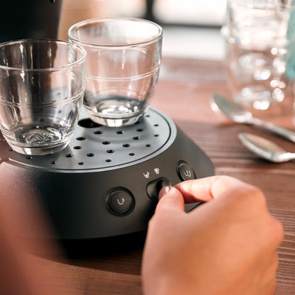 Philips Senseo Original Plus Kaffeepadmaschine – Kaffeestärkewahl, Coffee Boost Technologie, Umweltfreundlich, Zwei-Tassen-Funktion, 0,7L Wassertank, Schnelles Aufheizen, samtige Crema (CSA210/60)