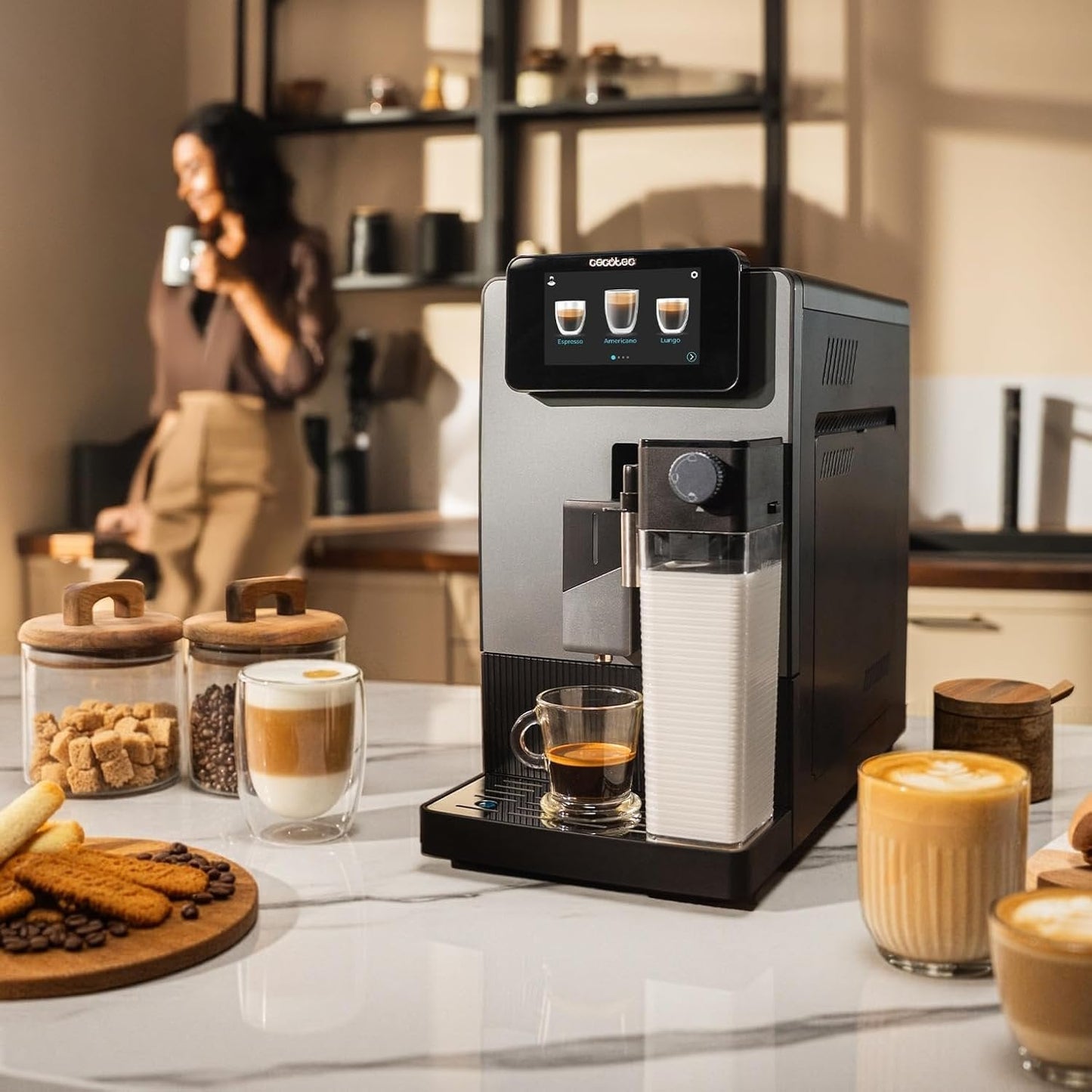 Cecotec Cremmaet Latte Kaffeevollautomat | 19 Bar | Kegelmahlwerk | 6 Getränke | Milchbehälter | Schwarz